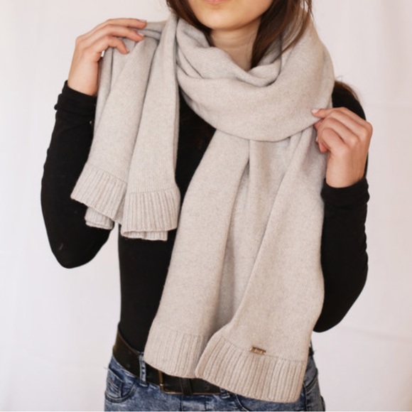Frost cashmere scarf - Picture 1 of 11